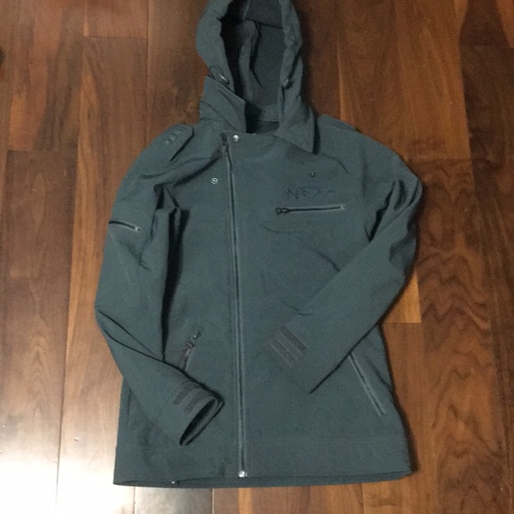 Neff Soft Shell Snowboard Jacket - Picture 5 of 7